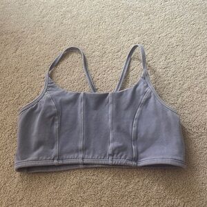 sports bra